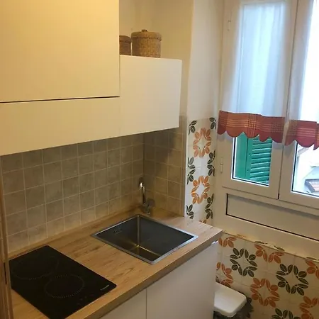 דירה Atena's House *