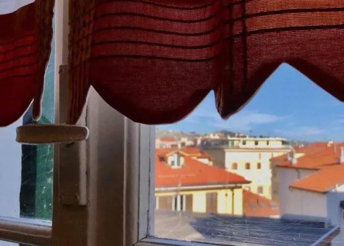 דירה Atena's House סנרמו